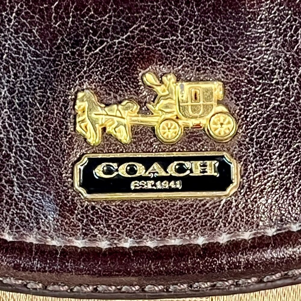 Coach Madison OP Art Sateen Lg Wristlet Signature Style #46638 - Picture 15 of 16